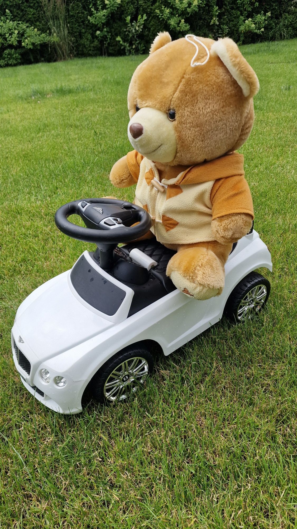 Samochód odpychacz jeździk  Bentley+ Miś