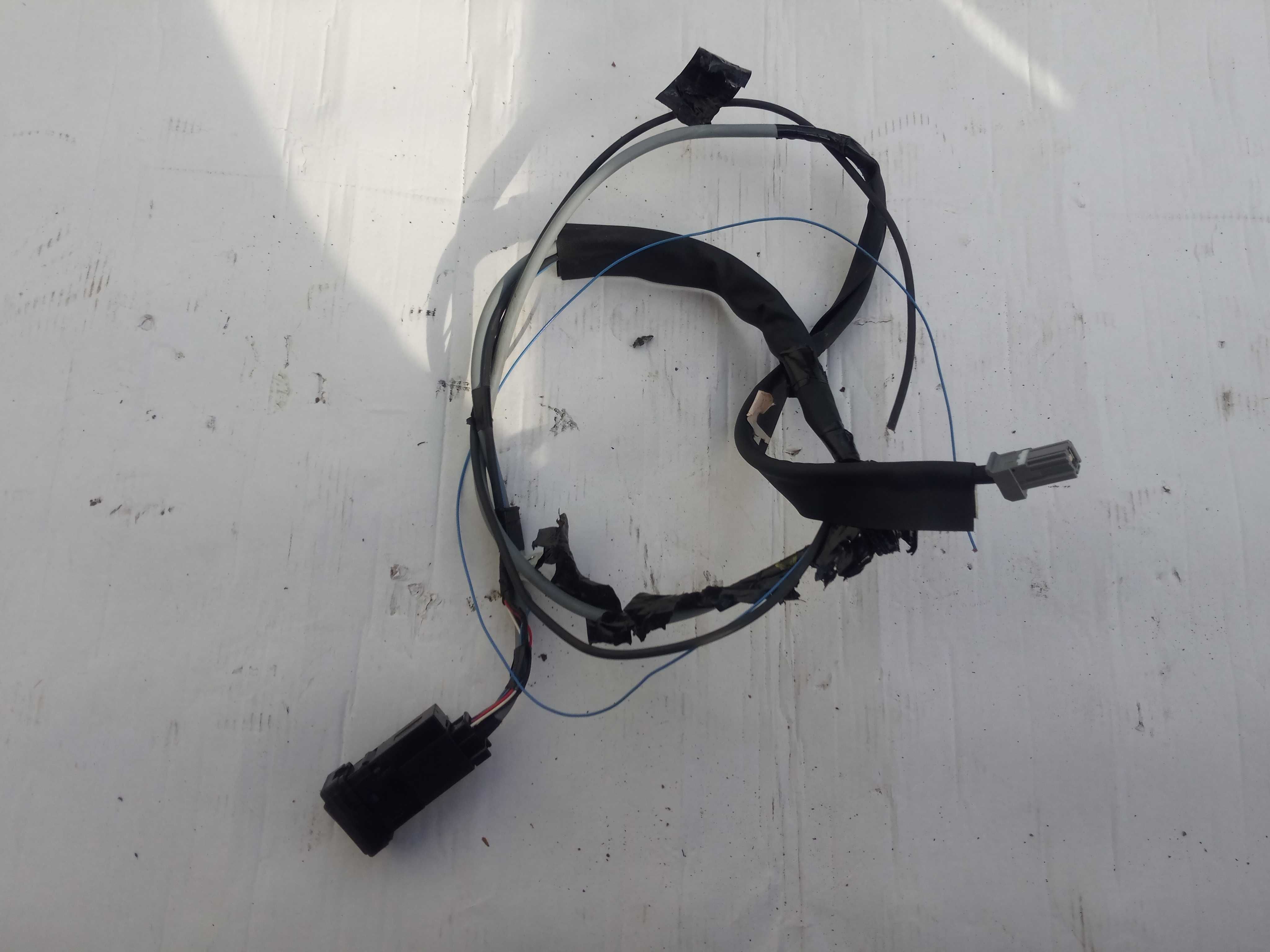TOYOTA VERSO 09-18 kabel instalcja usb do radia