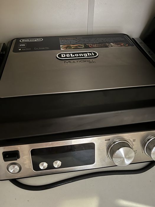 Гриль DeLonghi 900