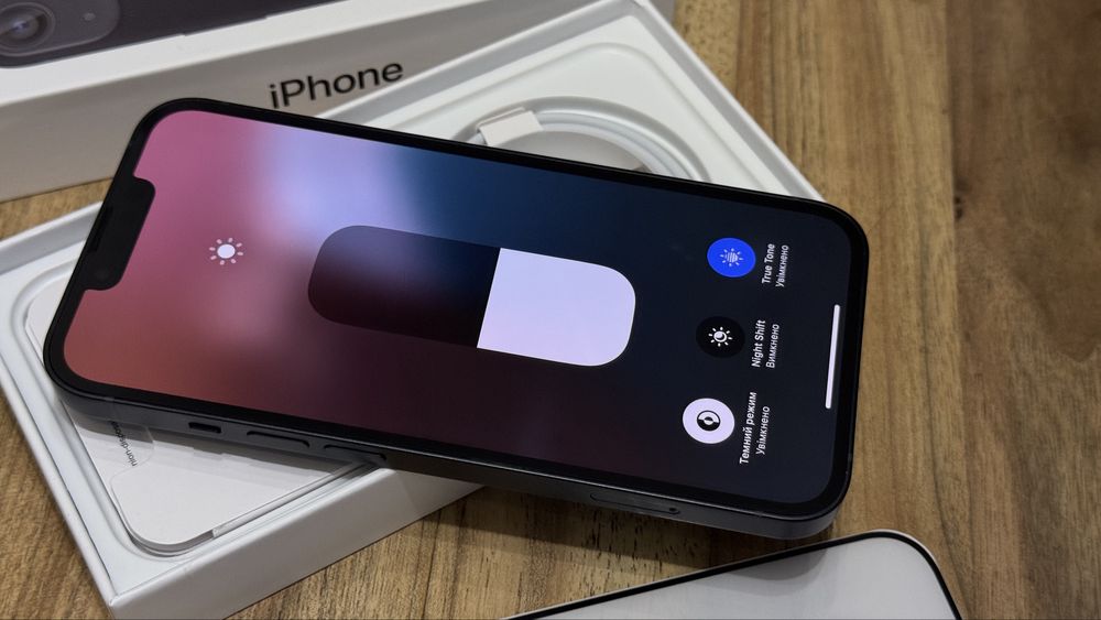 iPhone 13 128GB Midnight  (ввесь комплект), Neverlock