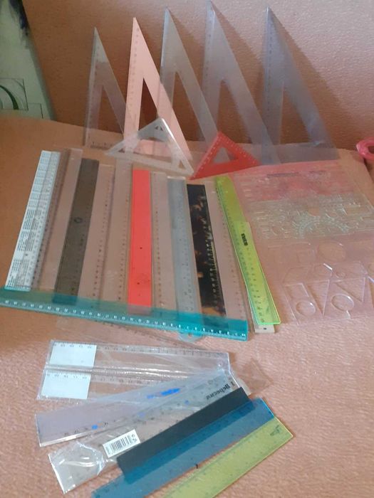 линейки, треугольники