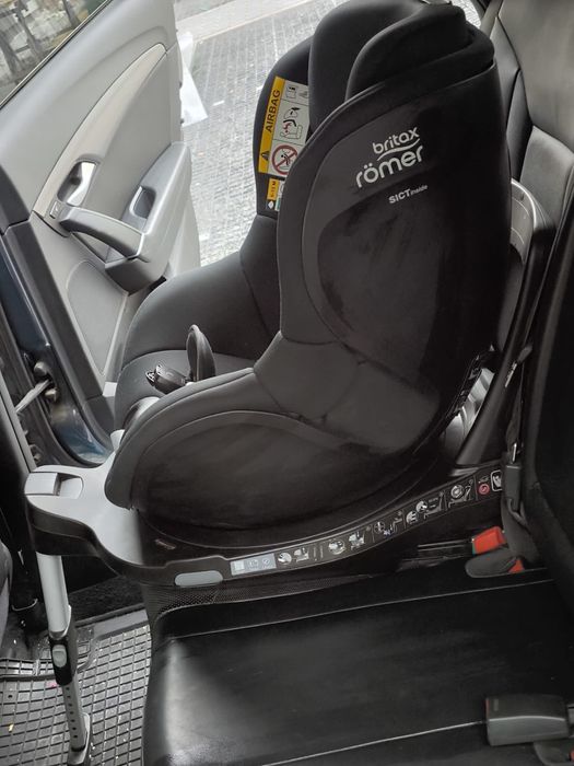 Britax Romer Dualfix 5Z Space Black 0-18 kg z bazą obrotową