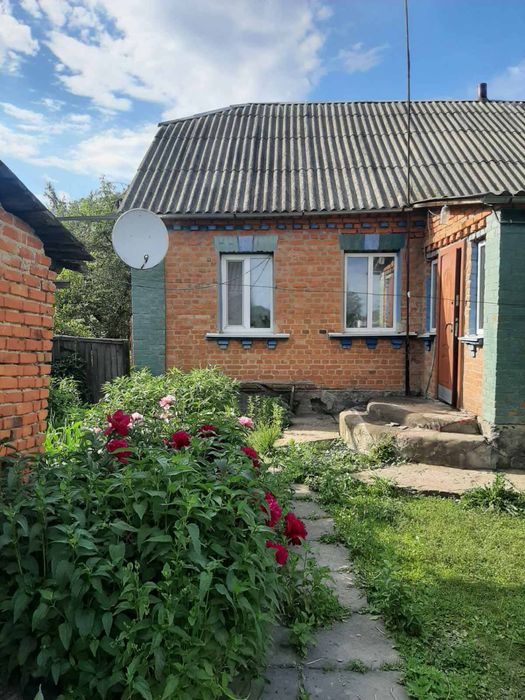 С. Великі Гуляки. Фастівський р-н. будинок