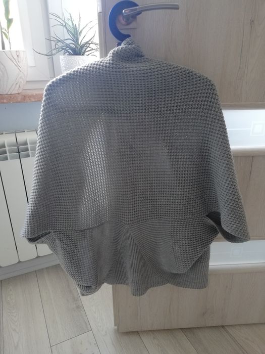 Szara narzutka nietoperz, rozmiar 38