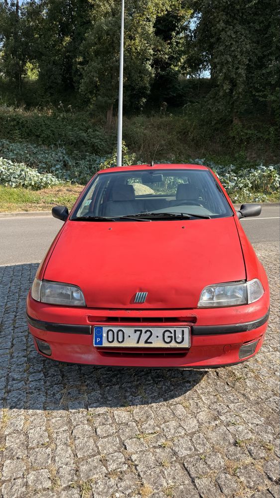 Punto 75 em bom estado