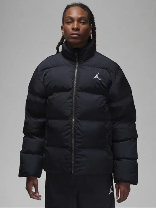 Чоловіча зимня куртка