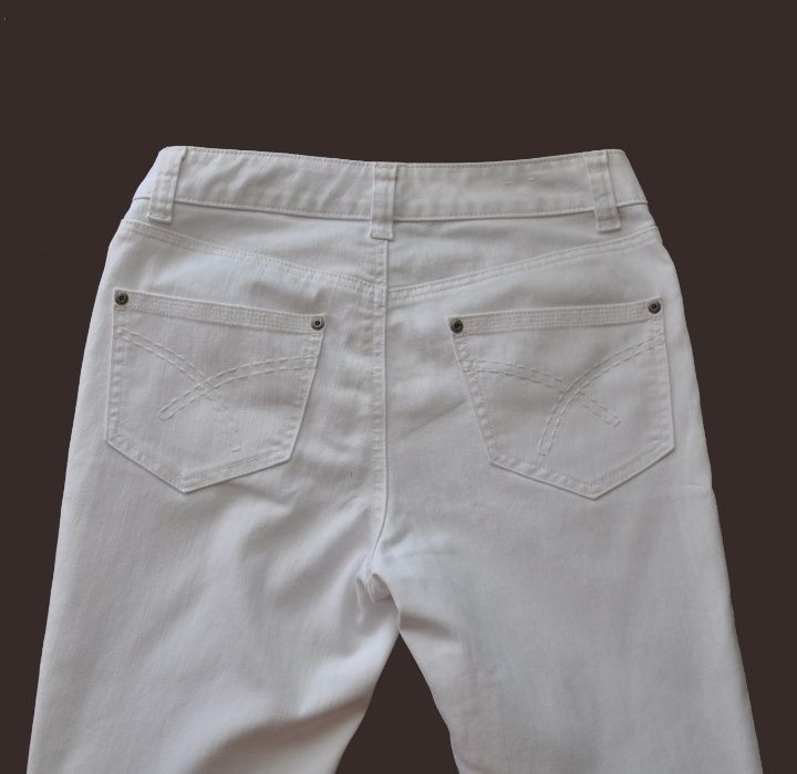 Белые джинсы vicky basic by kappahl