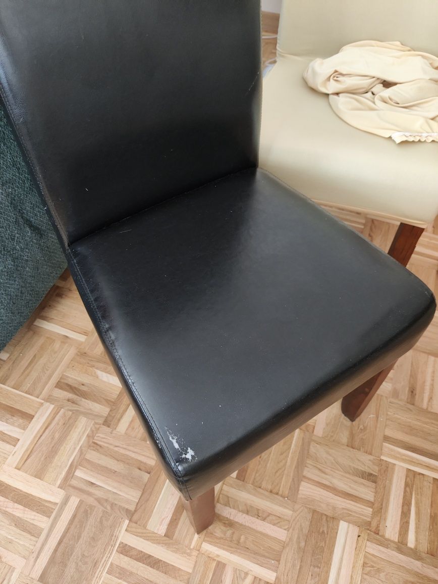 2 krzesła do salonu. Cena za 2 sztuki
