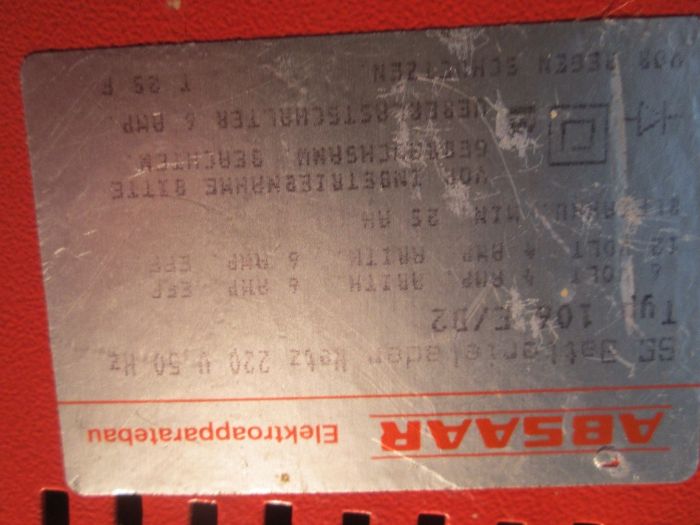 prostownik do Ładowania akumulatorów 12 V 4 A