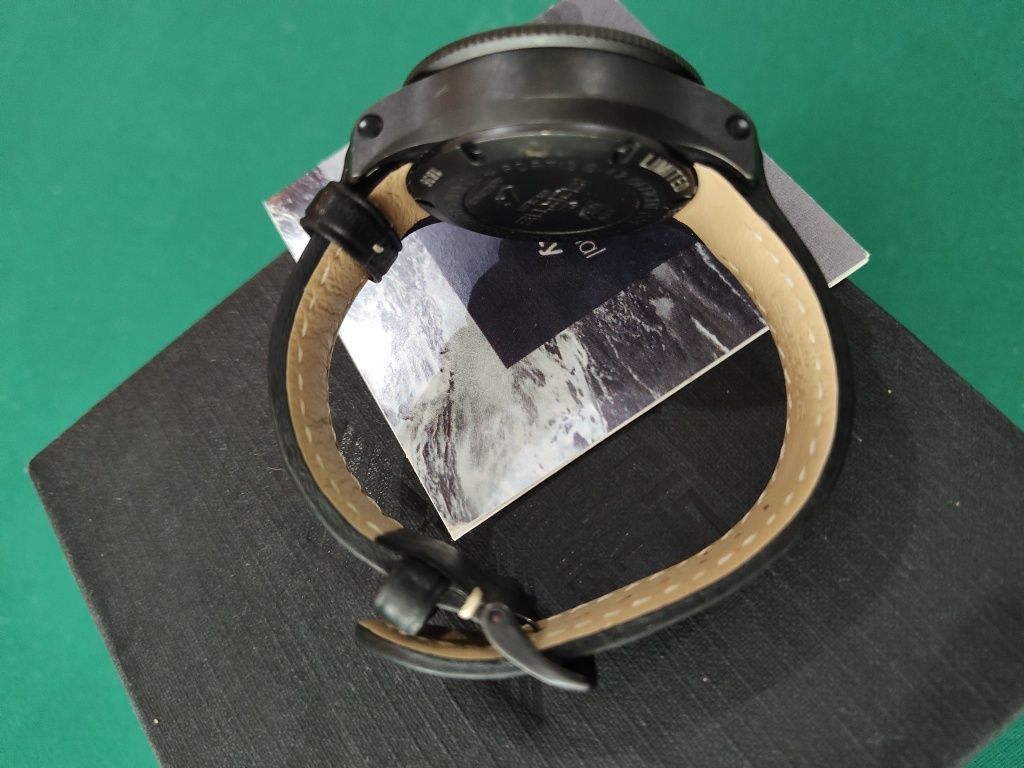 Fortis B-42 Cronograph Art Planet Ltd edition