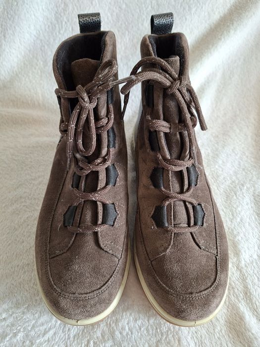 Чоботи зимові жіночі