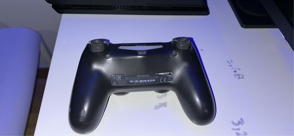 Vendo playstation 4