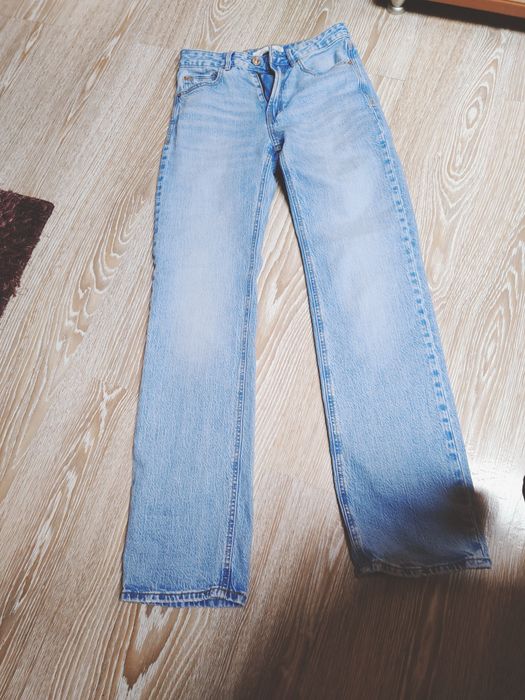 Sprzedam jeansy Stradivarius