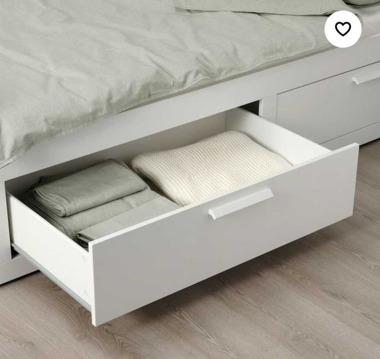 Cama ikea branca