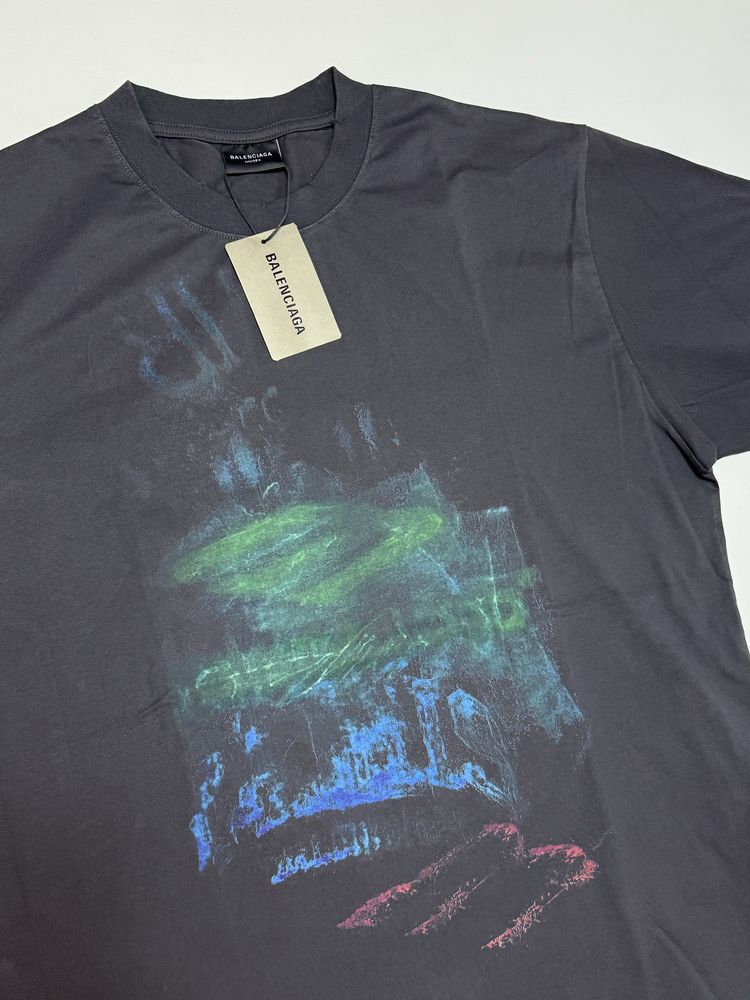Футболка Balenciaga Distressed M L