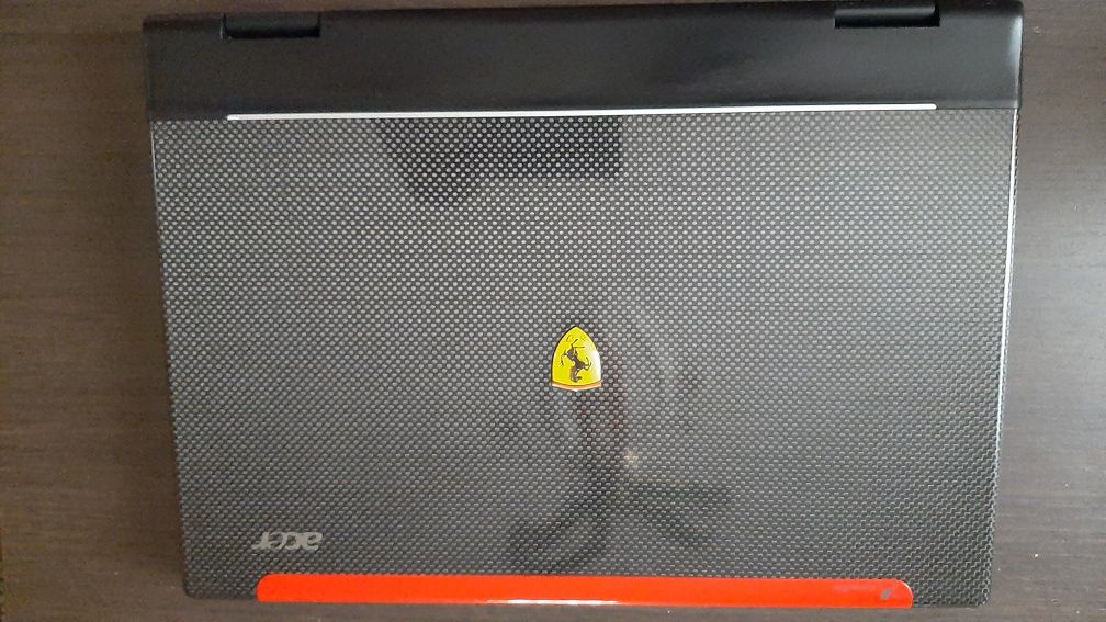 Acer Ferrari 4000 ZF3 (Turion 64 ML-37 | 1Gb | 100Gb | ATI X700 | XP)