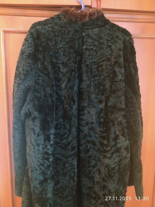 Шуба каракуль, довга.