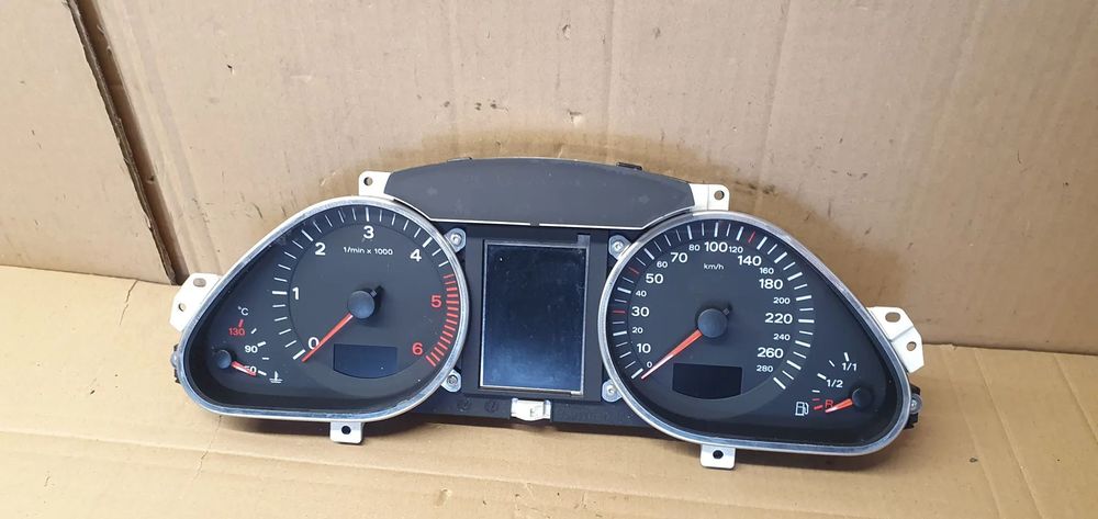 Licznik zegary oryginał Audi A6 C6 2.7 TDI