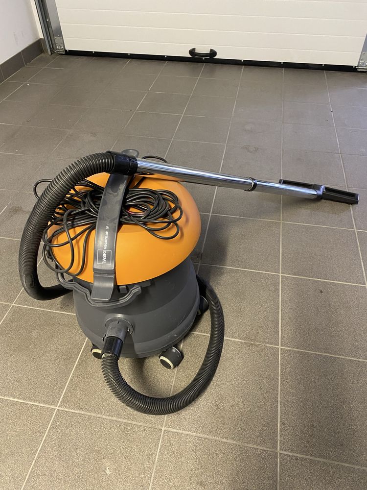 Taski Vacumat 12 odkurzacz do pracy na sucho jak i mokro