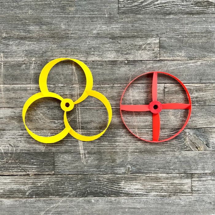 Hélices Normais para o Lançador Espiral