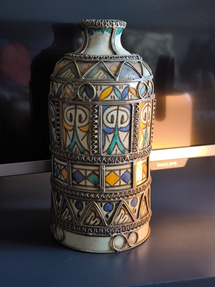 Marokański dzbanek ceramiczny z Fezu
