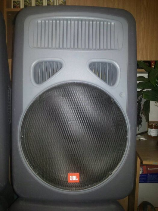 JBL EON PowerSub Powered Speaker (США)