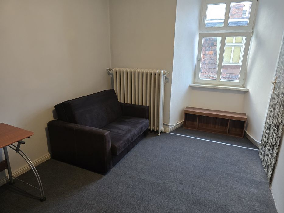 Wynajme mieszkanie w centrum Jarocina na rynku  m25