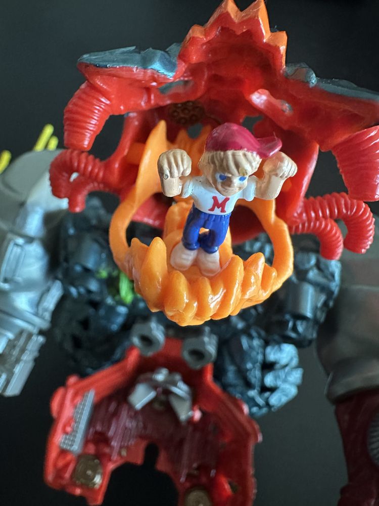 Mighty max blasts magus