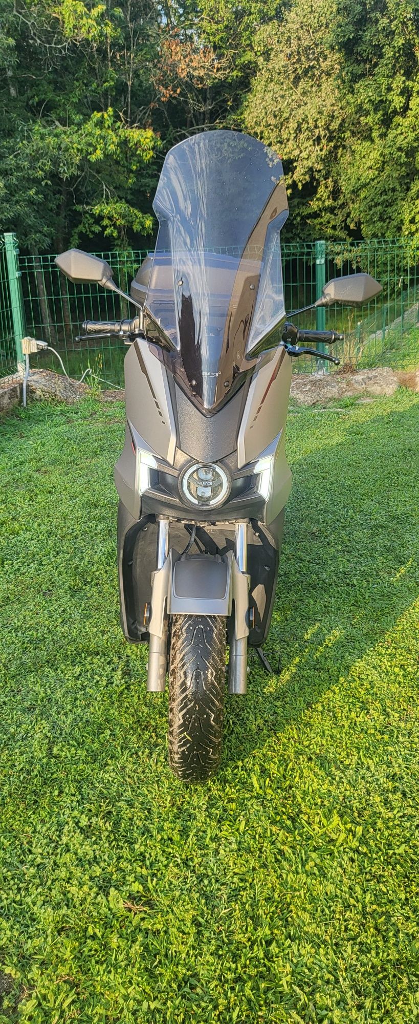 Silence S01 plus/Seat mó full extras ( com entrega )