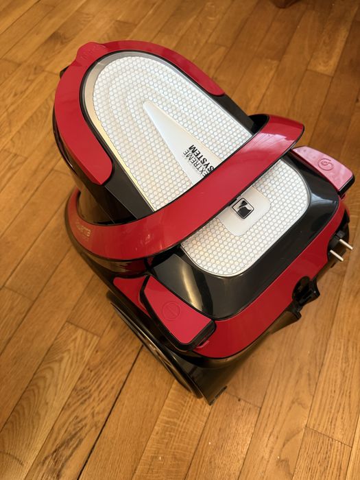 Пилесос Rowenta ro7649ea (made in france)