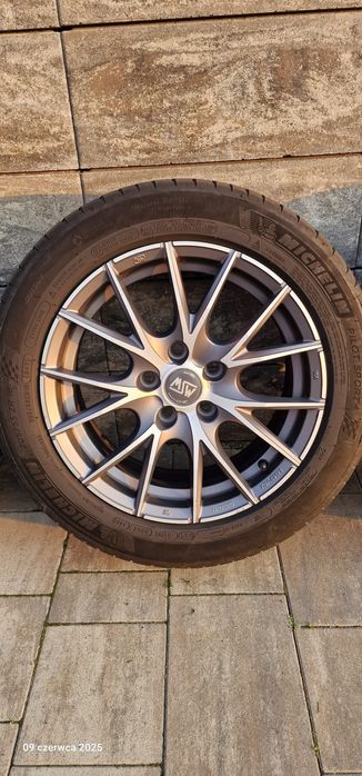 Koła VW, felgi MSW, opony letnie Michelin Pilot Sport 4, 205/55 r. 16