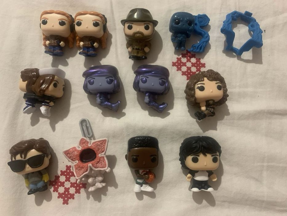 кіндер джой фігурки дивні дива