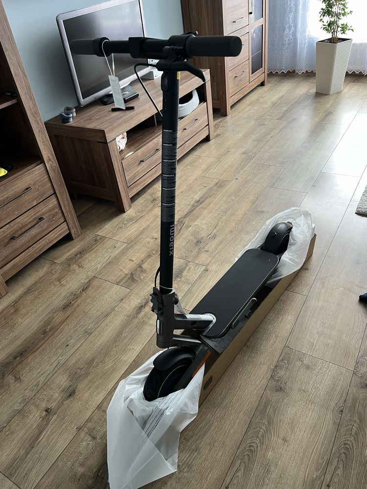 Xiaomi Mi Electric Scooter 4 Ultra