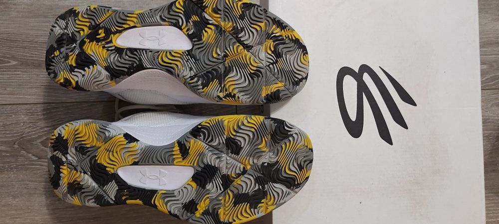 sneakersy do koszykówki Under Armour Curry 40.5 25.5 cm