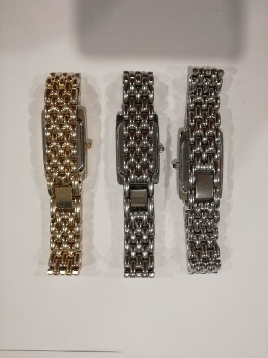 10 Relógios Senhora coleção (7) Yves Rocher, 2 Greenland (FL),1 Kélia
