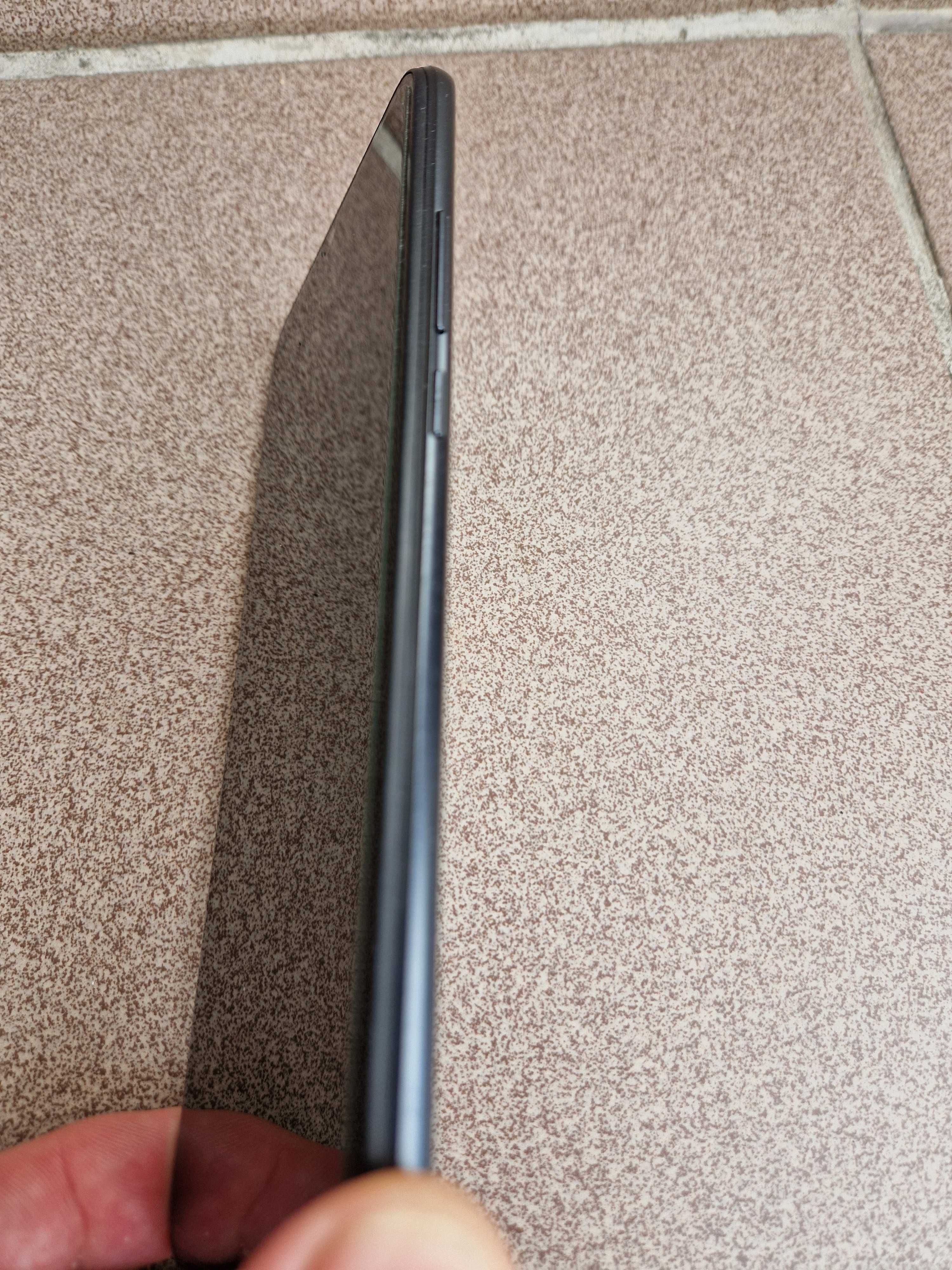Redmi 10C , 4/128 GB , jak nowy.