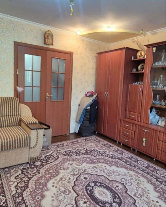 Продаж 2к квартири с.Зарічне