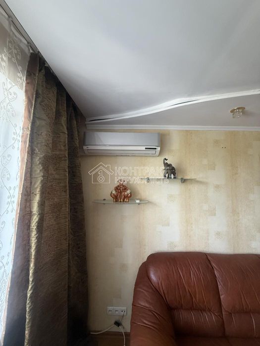Продам 2 комн в центрі Харкова проспект Науки