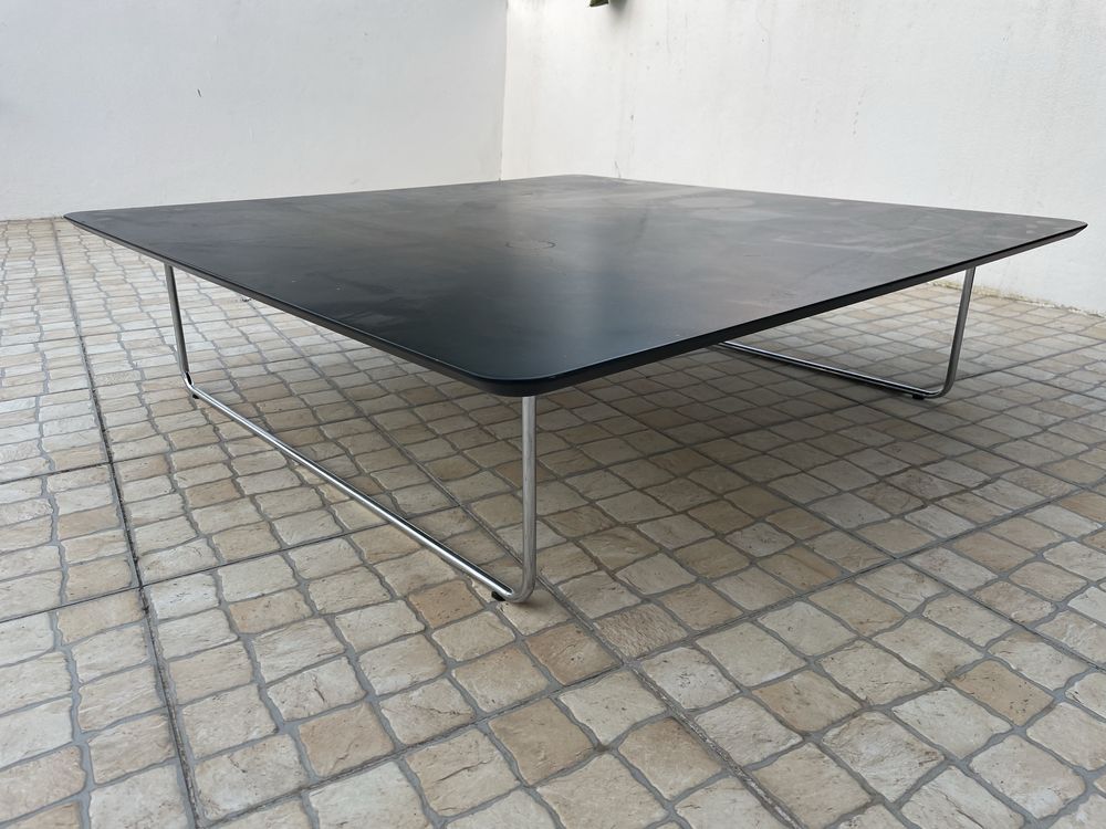 Mesa centro em madeira