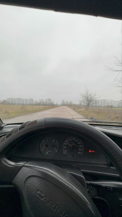 Toyota carina 2 1.6 16v цікавить обмін