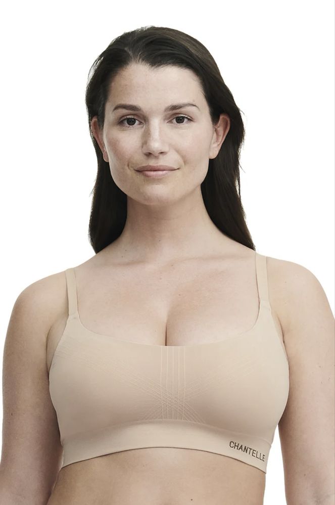 Бюстгальтер із м'якою чашкою smooth comfort chantelle р.l