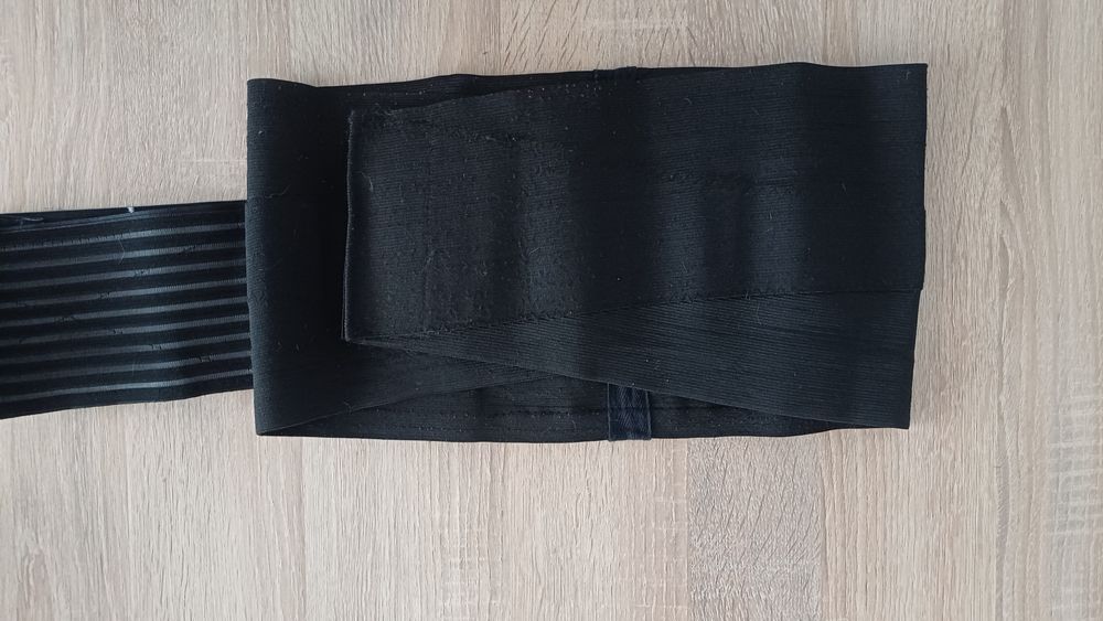 Cinta preta- tamanho unico