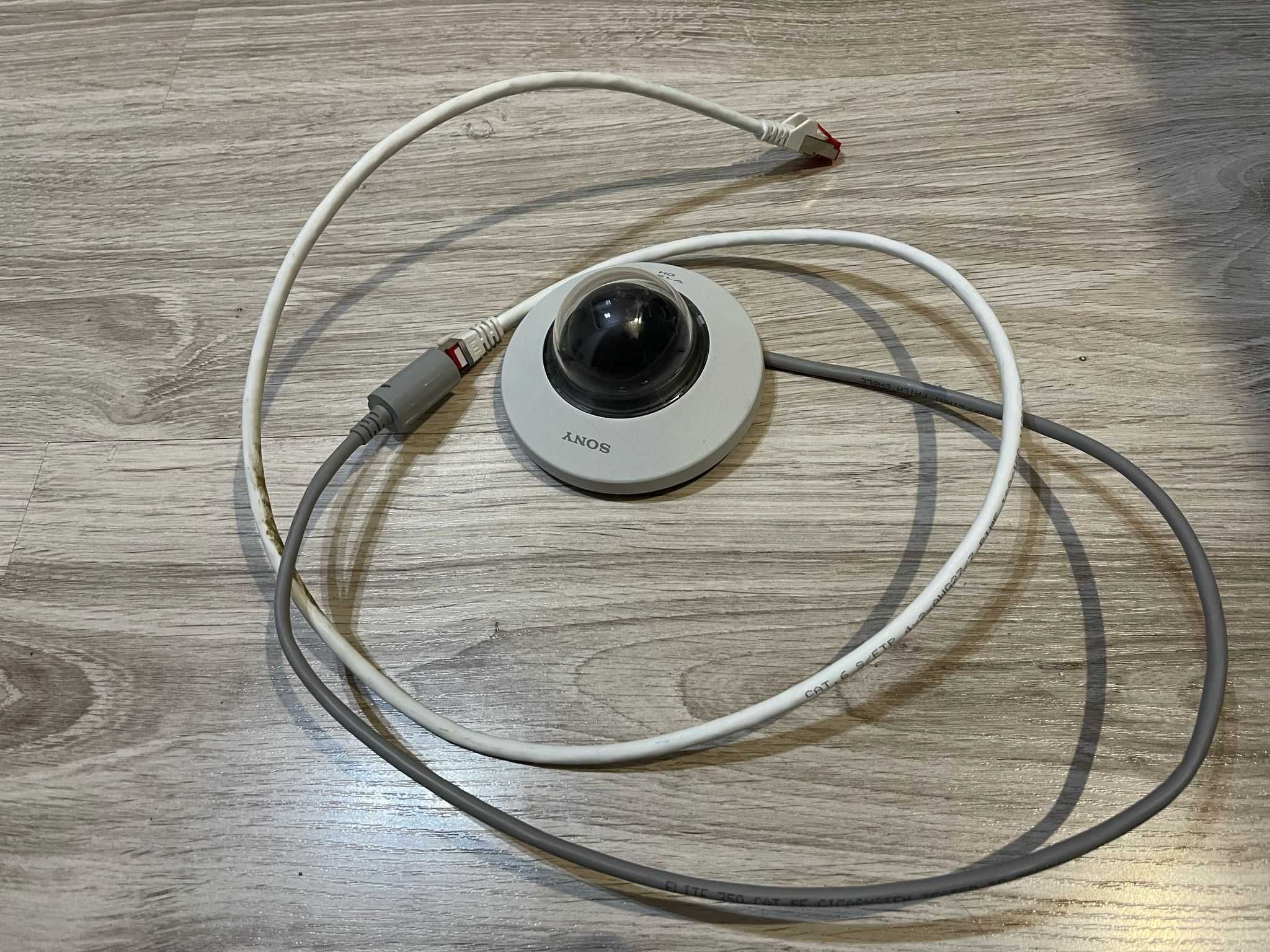 Kamera kopułowa do monitoringu Sony SNC-DH210T | POE