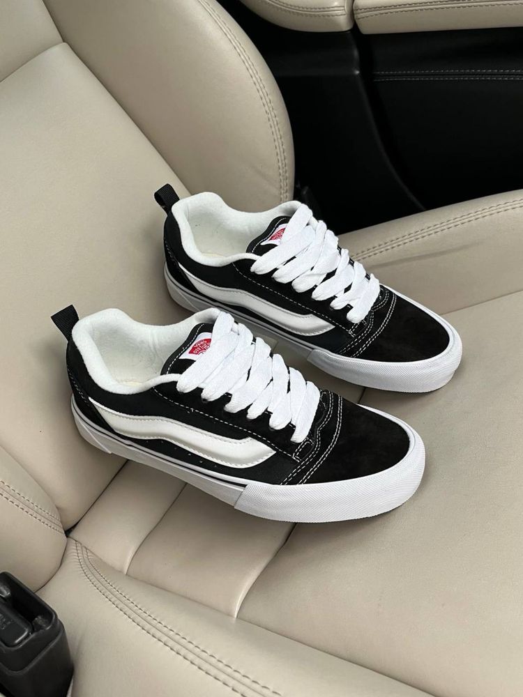 Жіночі кеди Vans KNU Skool Black White женские кеды