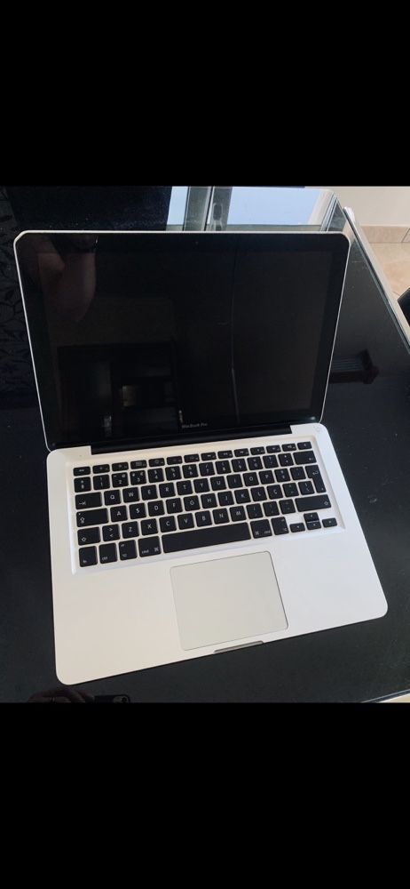 Mac Book Pro 2011