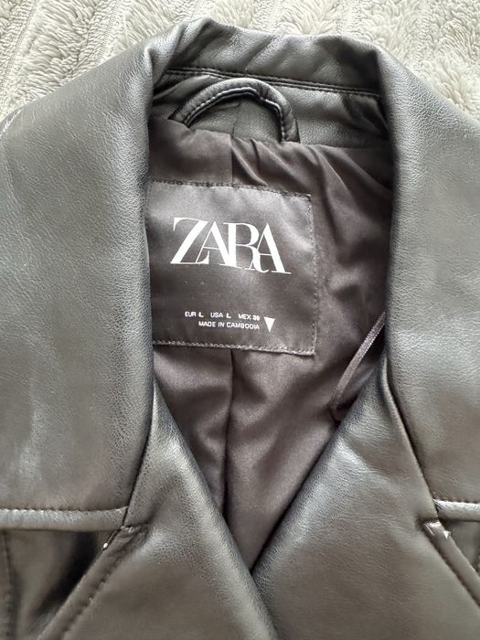 Жіноча куртка zara