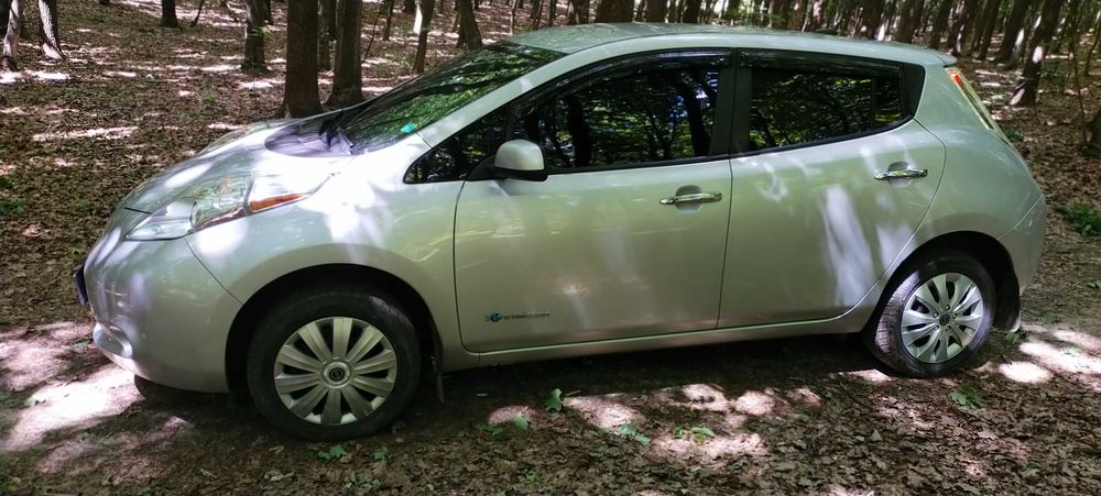 Nissan Leaf 2014