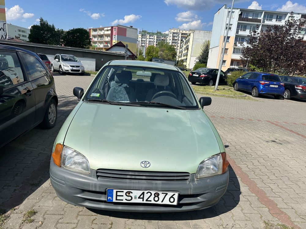 Toyota Starlet 1.3 gaz, 1998r.