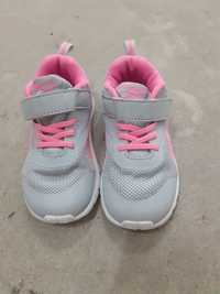 Buty wiosenne reebok rozm. 24