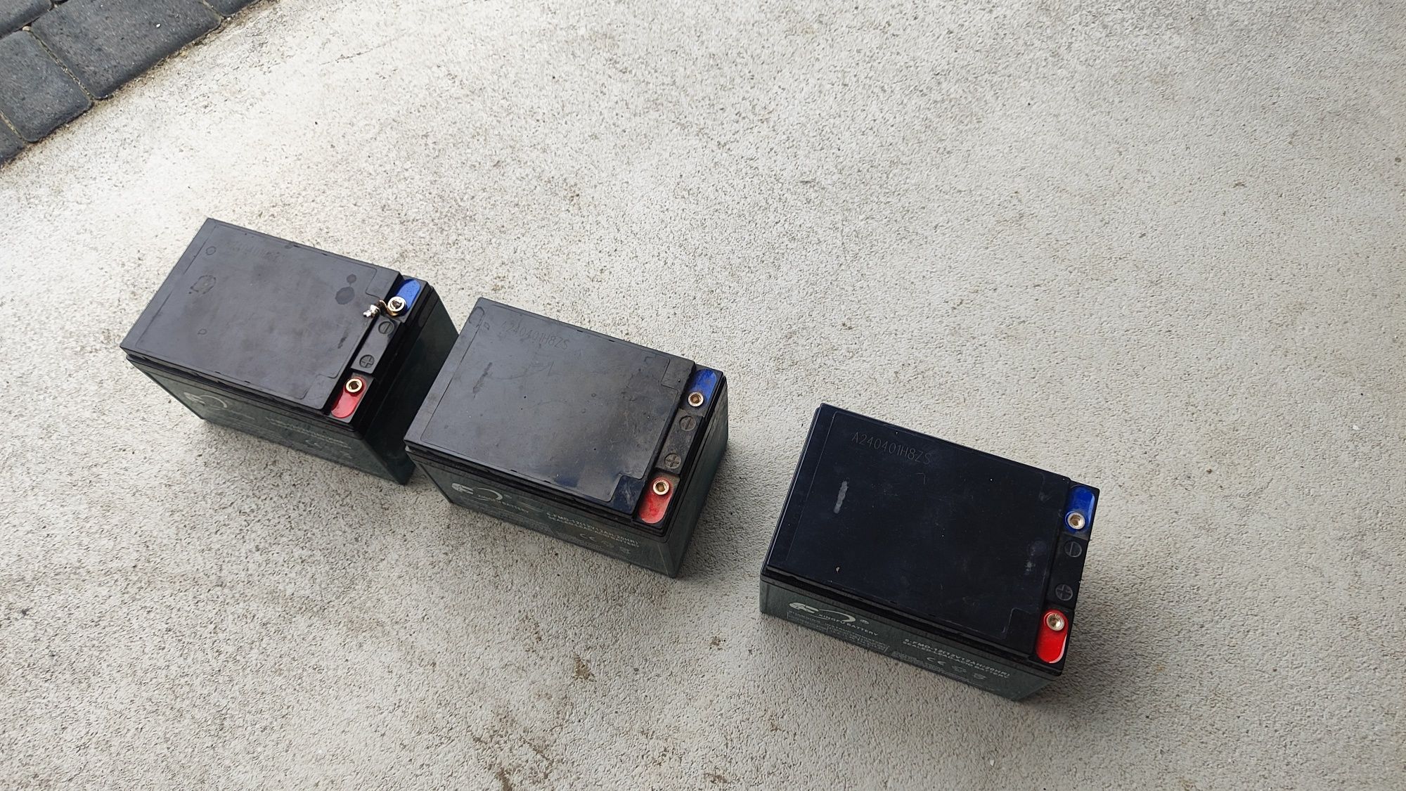 3 x akumulator 12v12 ah